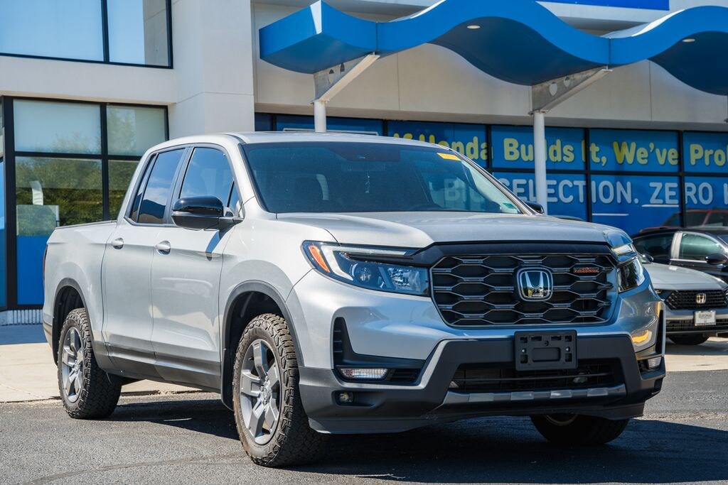Certified 2025 Honda Ridgeline TrailSport Truck