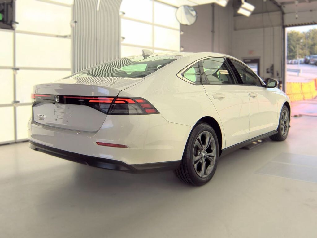 Used 2023 Honda Accord EX Sedan