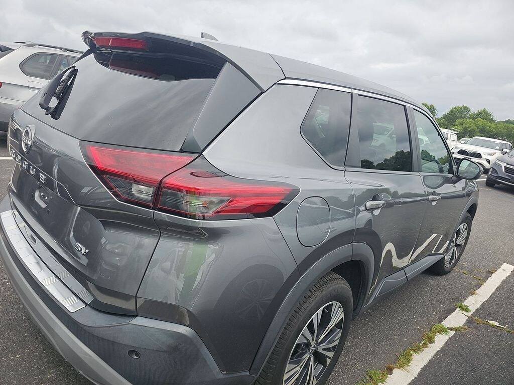 Used 2022 Nissan Rogue SV SUV