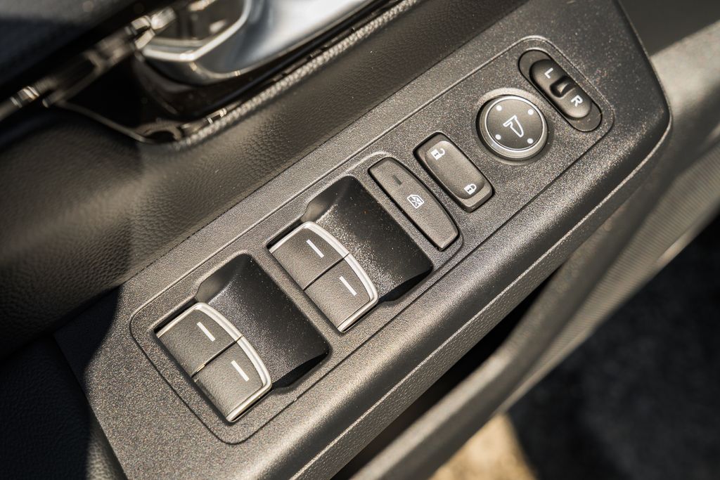 2024 Honda CR-V Sport Touring - Photo 43