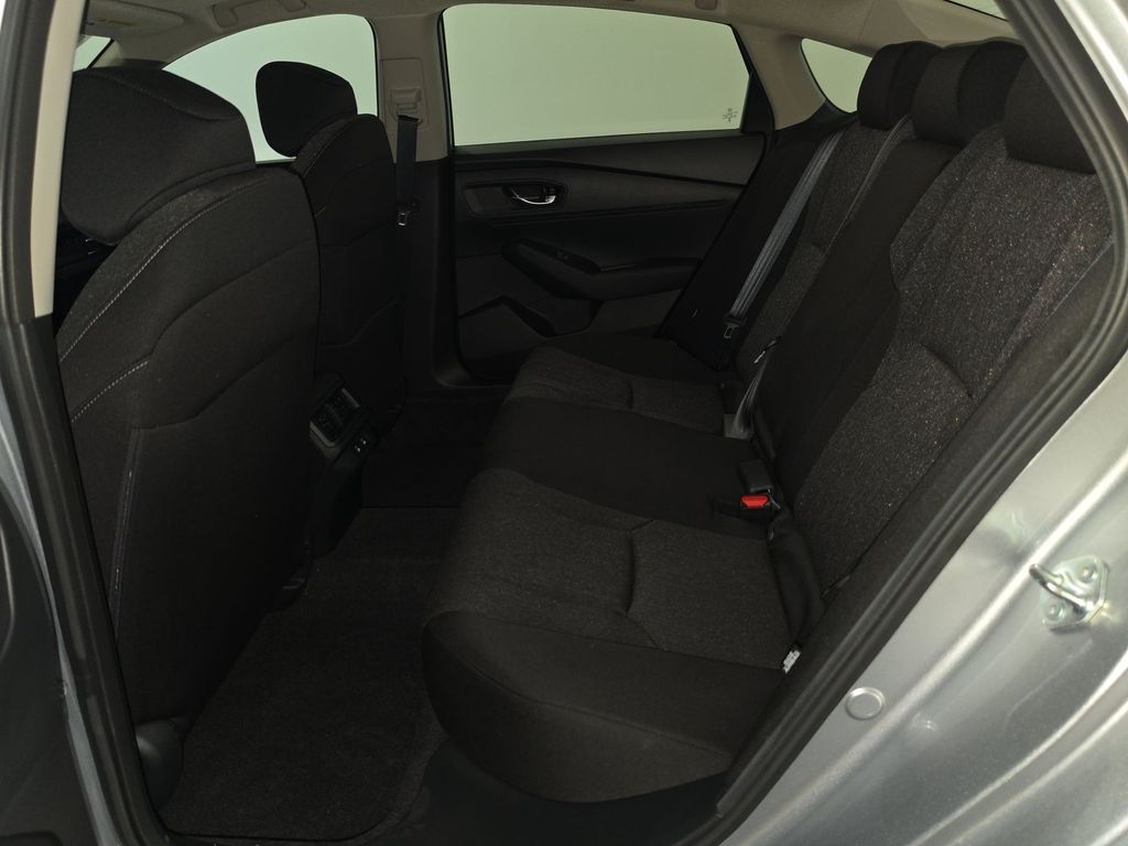 2025 Honda Accord SE - Photo 6