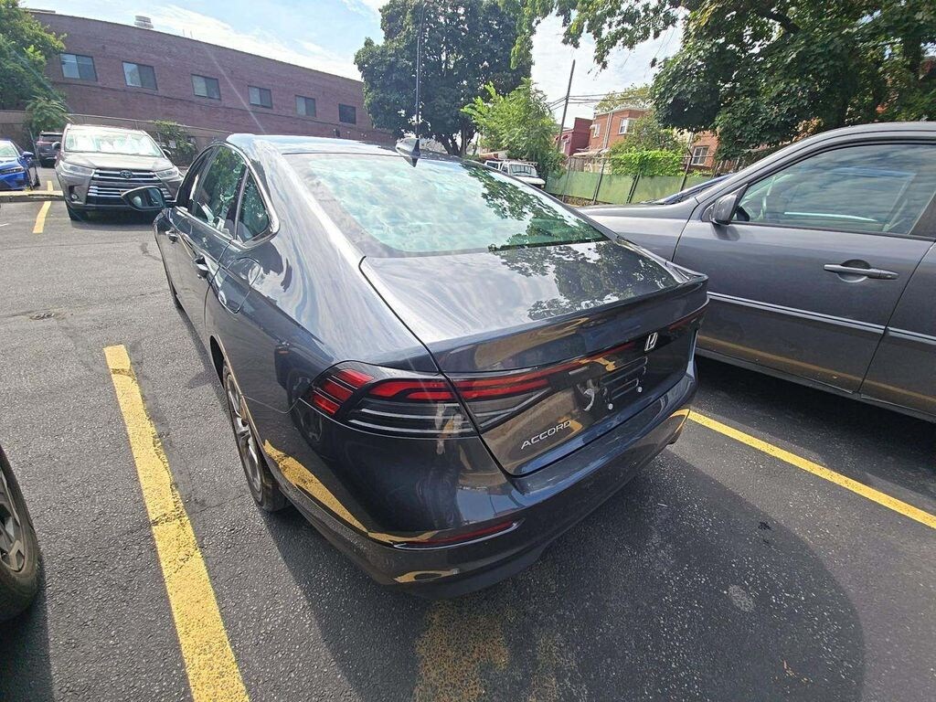 Used 2023 Honda Accord EX Sedan