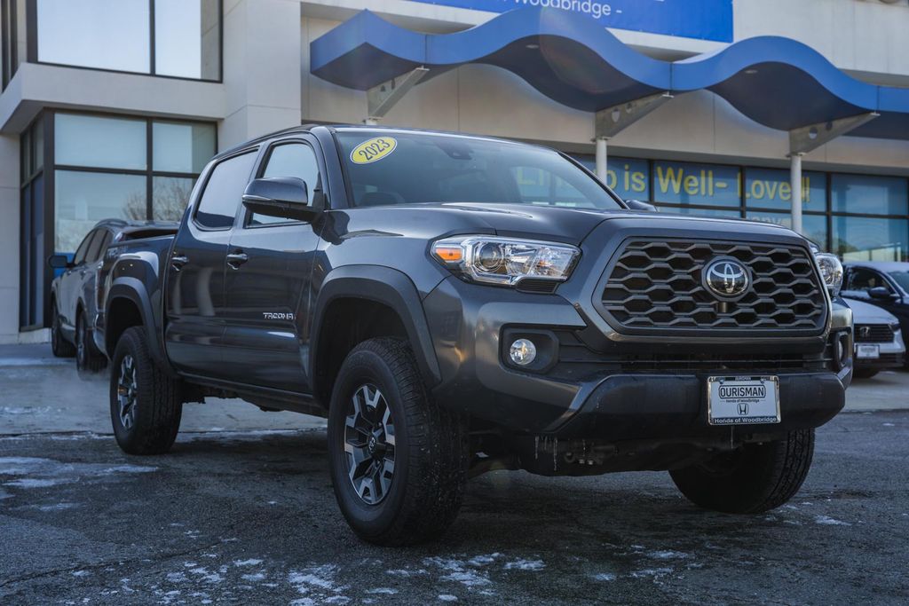 2023 Toyota Tacoma TRD Off Road's photo
