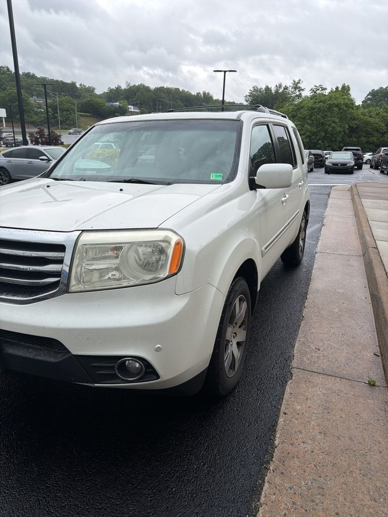 2015 Honda Pilot 4WD Touring w/RES & Navigation's photo