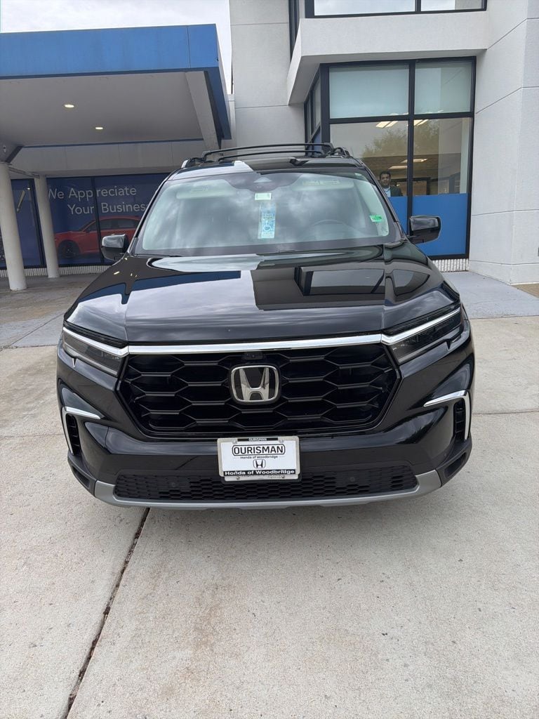 2023 Honda Pilot Elite AWD's photo