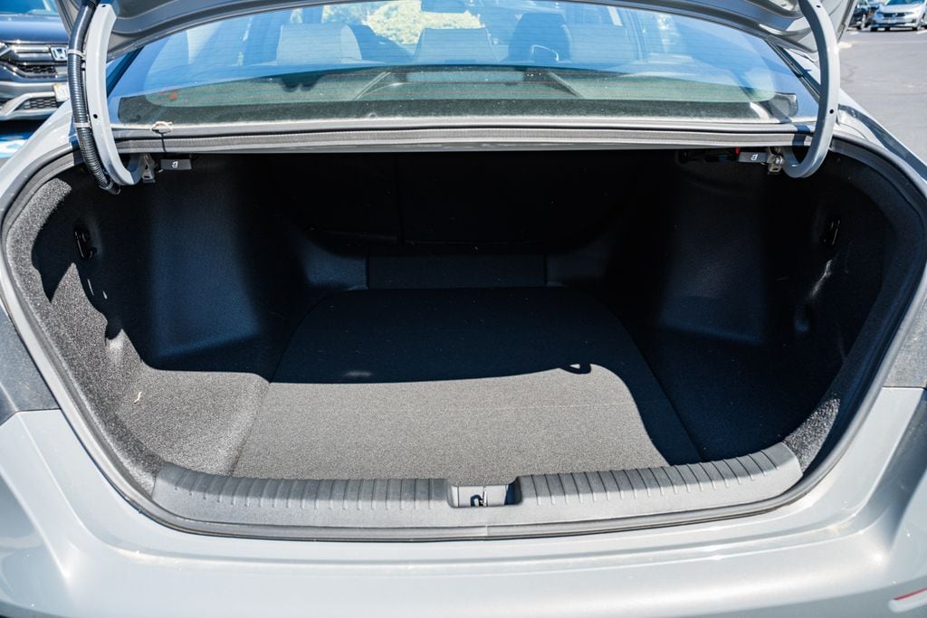 2026 Honda Accord SE - Photo 8