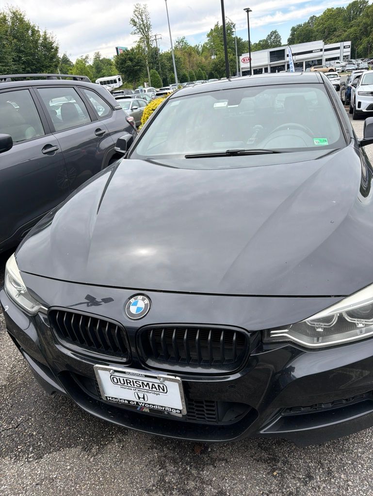 2013 BMW 3 Series 335i Sedan's photo