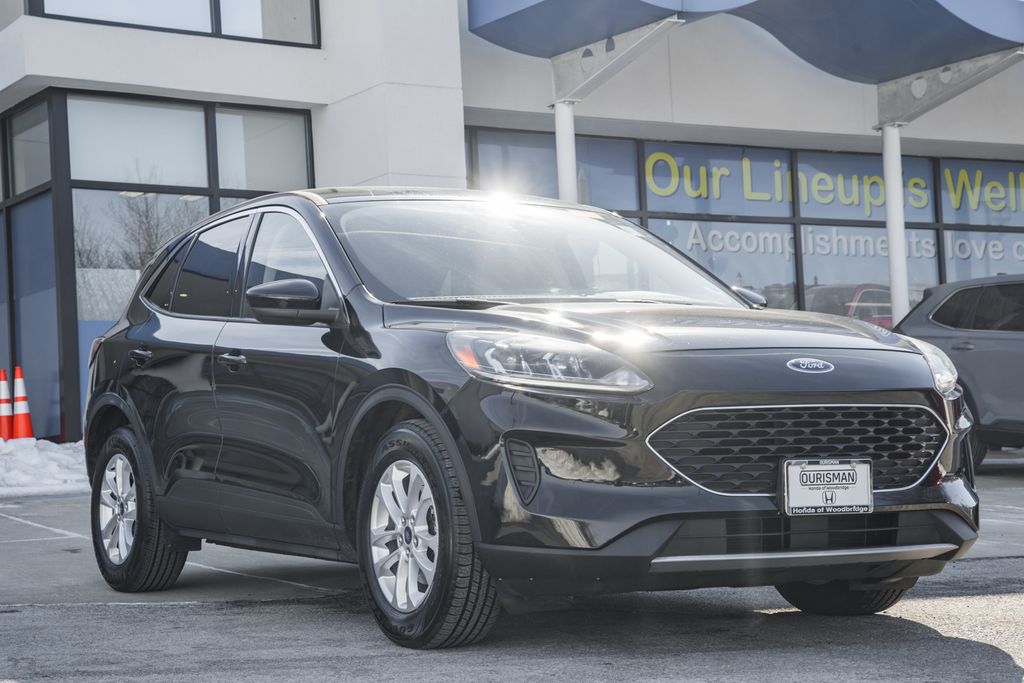2021 Ford Escape SE