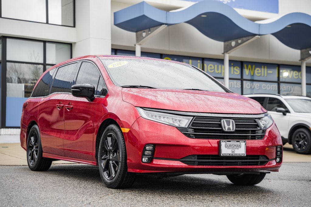 2023 Honda Odyssey SPORT's photo