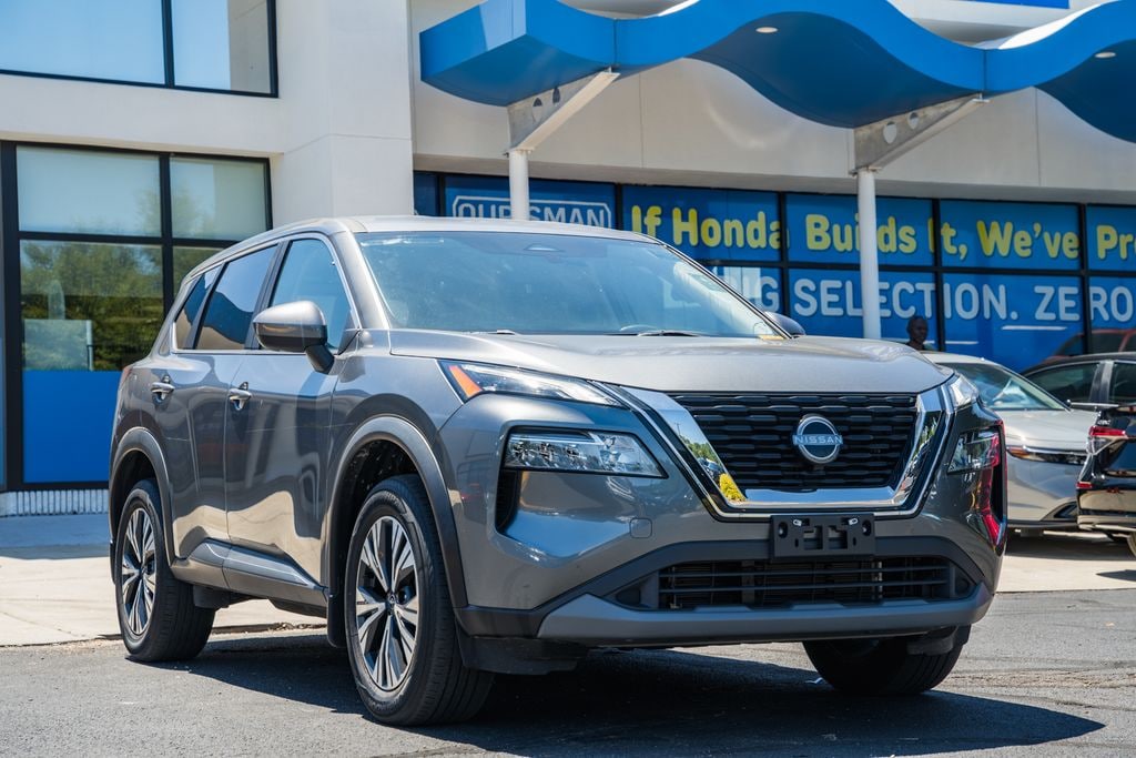 Used 2023 Nissan Rogue SV SUV