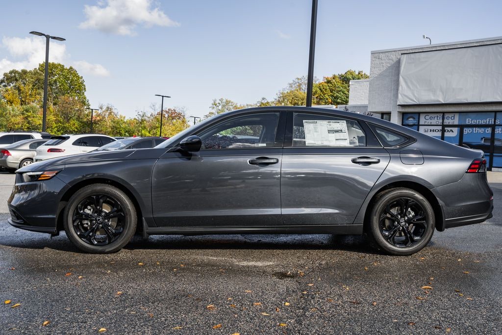 New 2025 Honda Accord SE Sedan