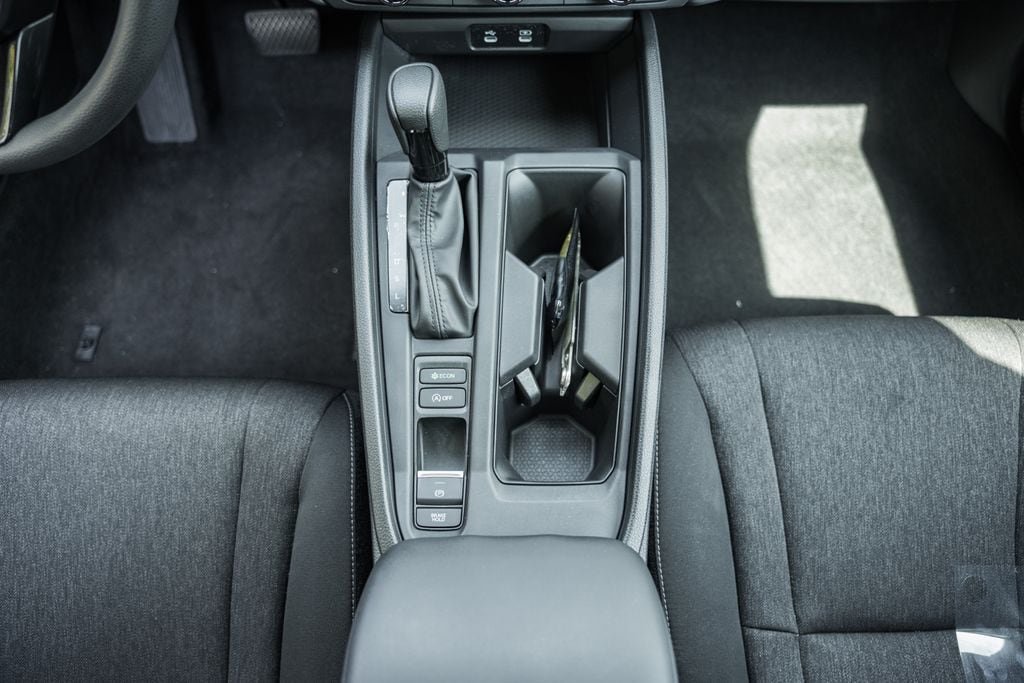 2025 Honda Accord SE - Photo 21