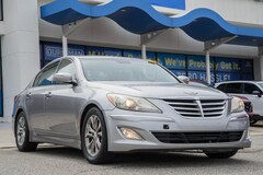 2013 Hyundai Genesis 3.8 Sedan