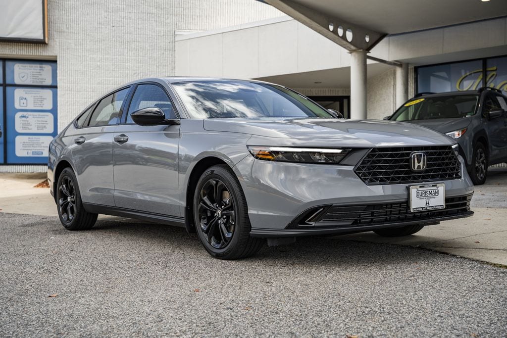 2025 Honda Accord SE's photo