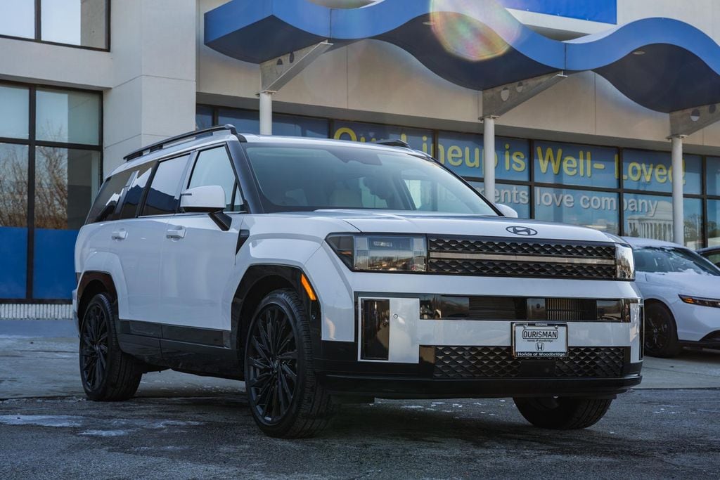 2024 Hyundai Santa Fe Calligraphy's photo