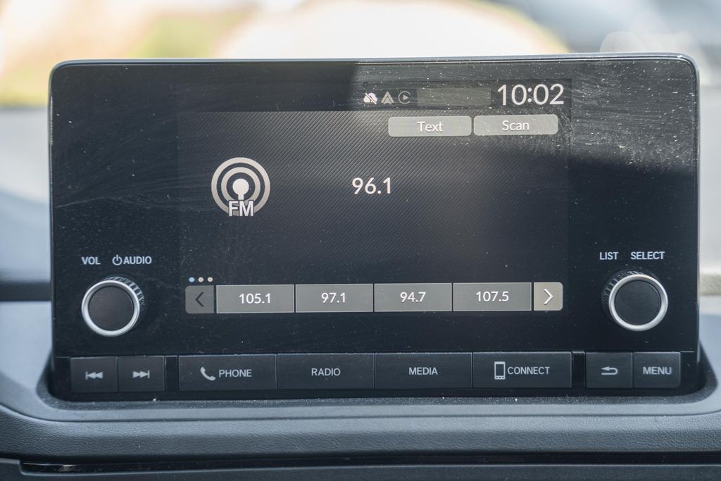 2025 Honda Accord SE - Photo 18