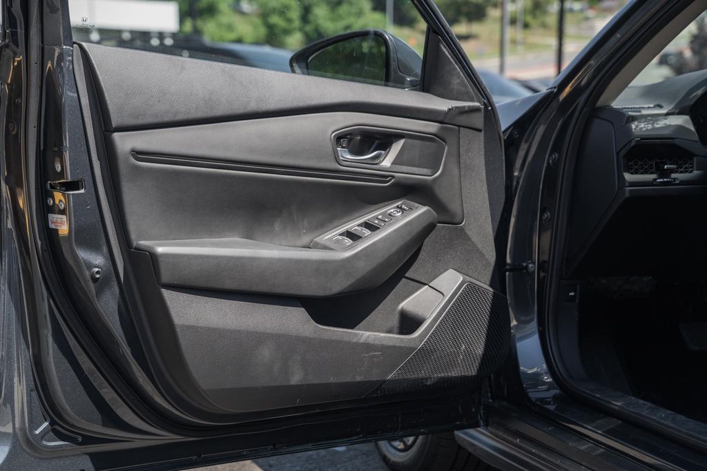 2025 Honda Accord SE - Photo 33