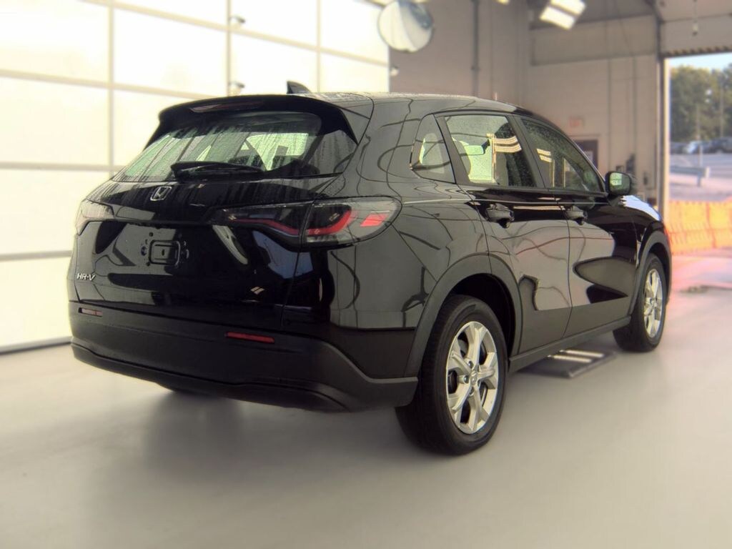 Used 2023 Honda HR-V LX SUV