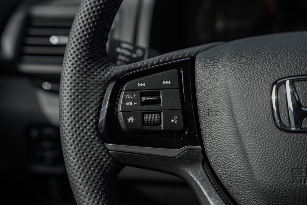 2026 Honda Ridgeline Black Edition - Photo 29