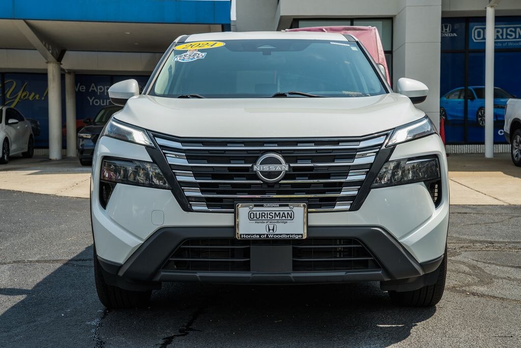 Used 2024 Nissan Rogue SV SUV