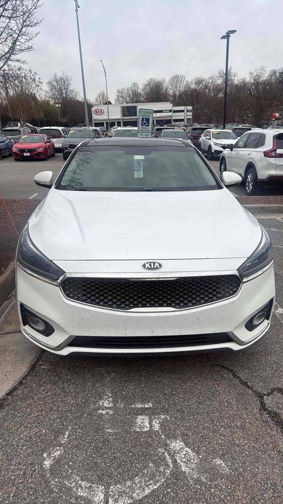 2017 Kia Cadenza Premium