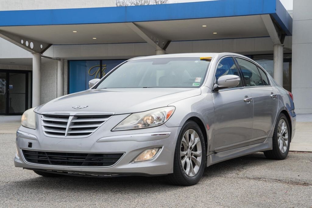Used 2013 Hyundai Genesis 3.8 Sedan