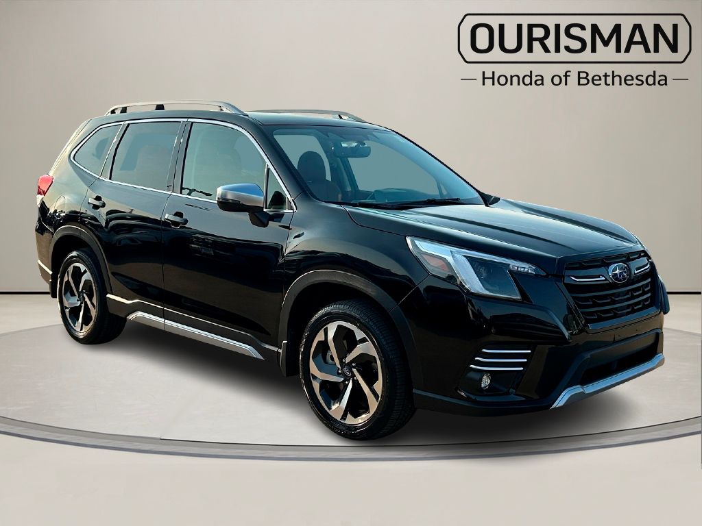 2024 Subaru Forester Touring's photo