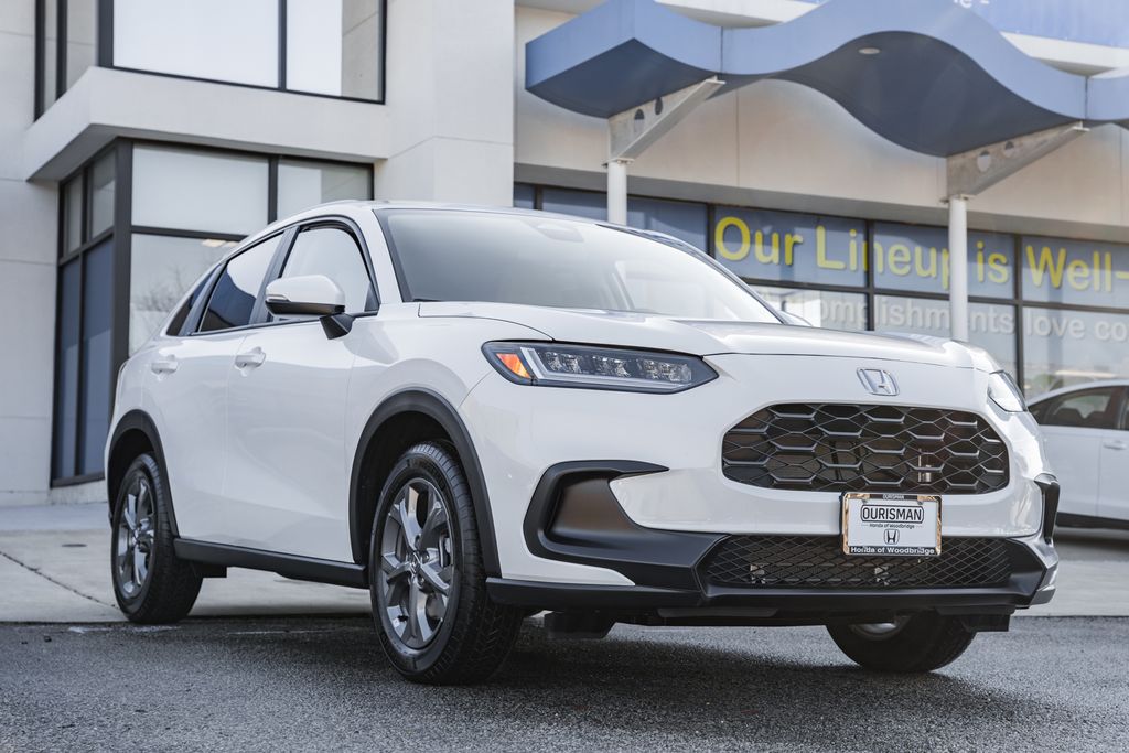 2026 Honda HR-V LX's photo