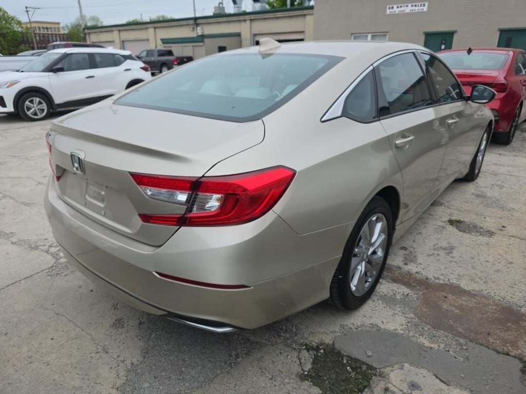 Used 2018 Honda Accord LX Sedan