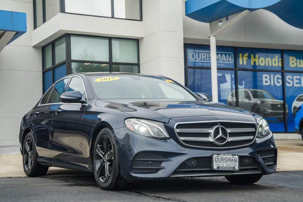 2019 Mercedes-Benz E-Class E300's photo