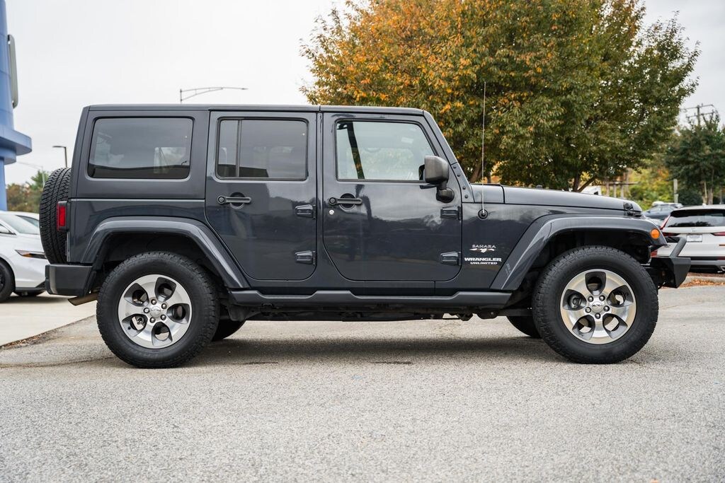 Used 2017 Jeep Wrangler Unlimited Sahara SUV