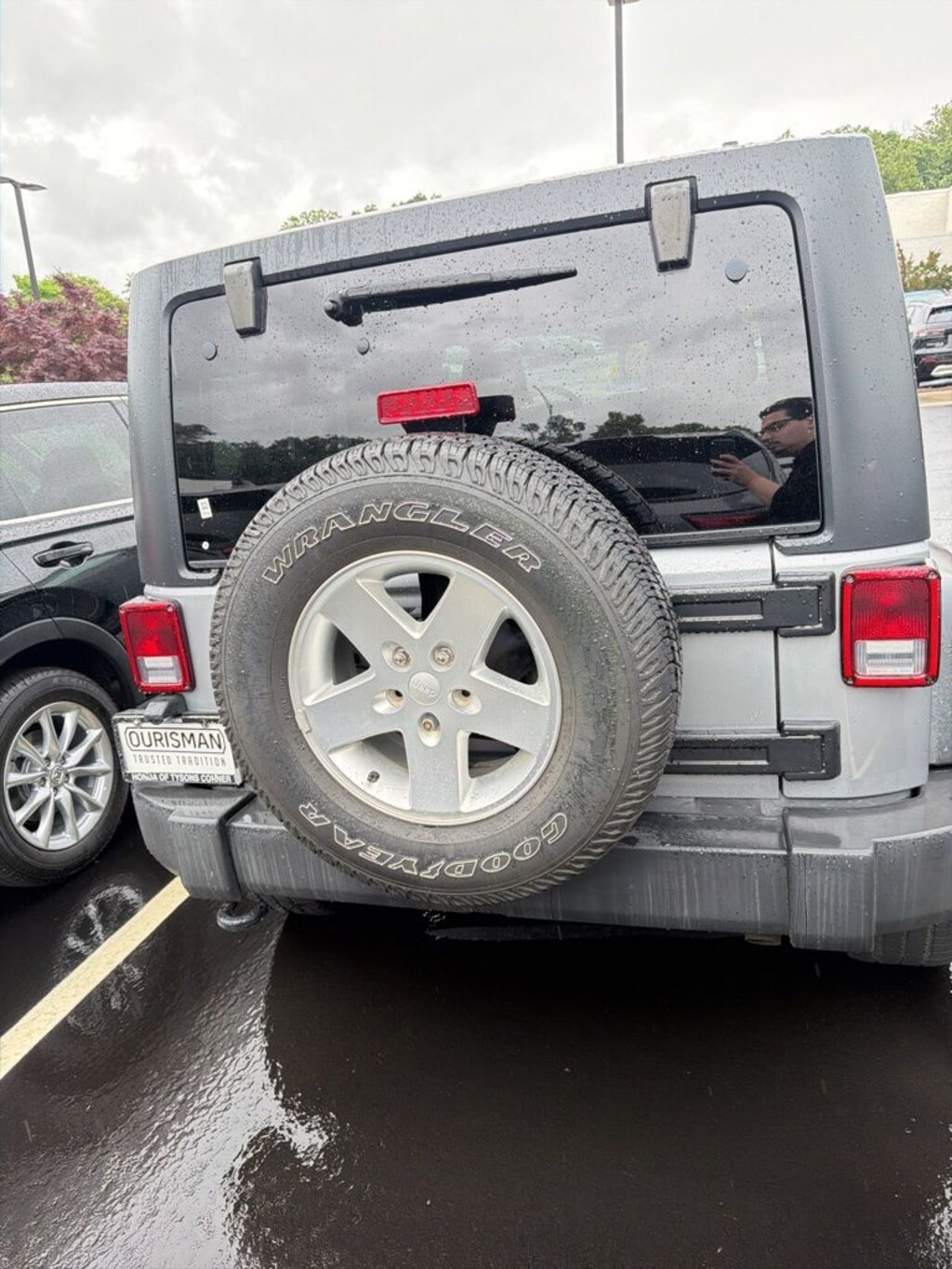 Used 2014 Jeep Wrangler Unlimited Sport SUV