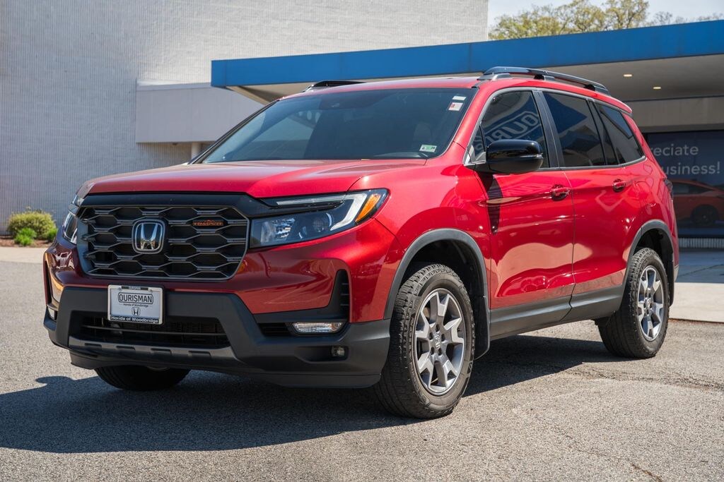 Used 2023 Honda Passport TrailSport SUV