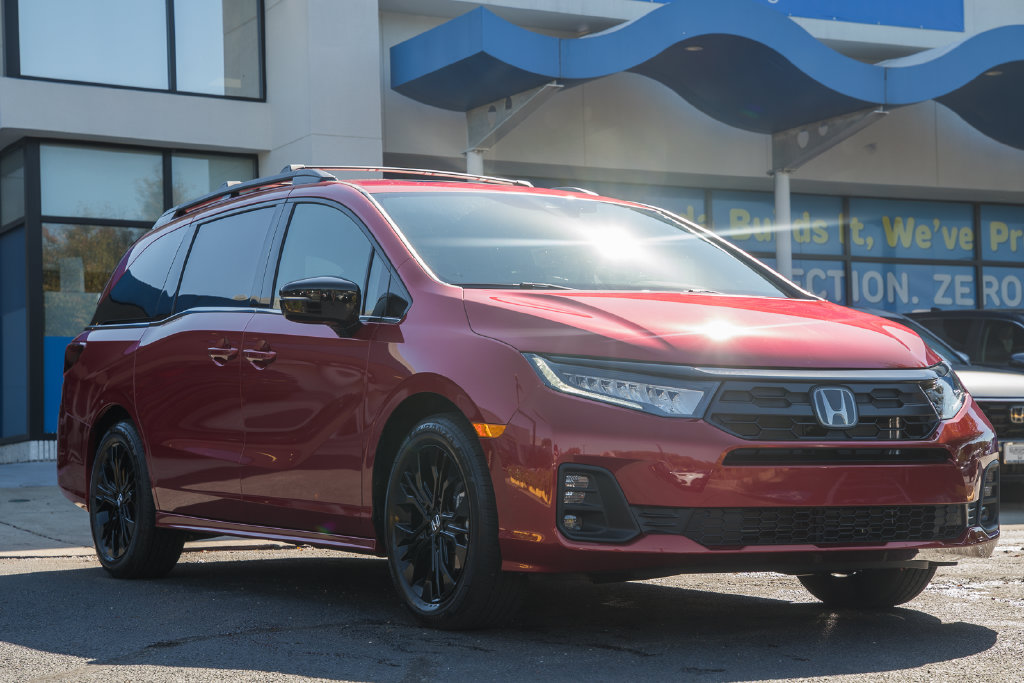 New 2027 Honda Odyssey Sport-L Minivan/Van