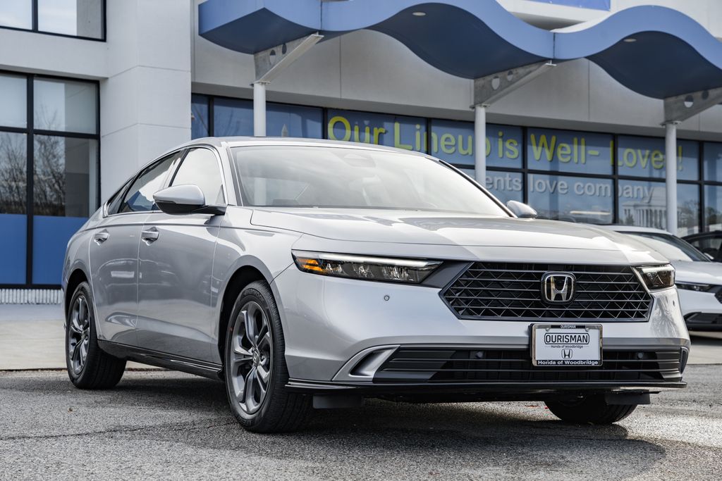 2025 Honda Accord Hybrid EX-L's photo