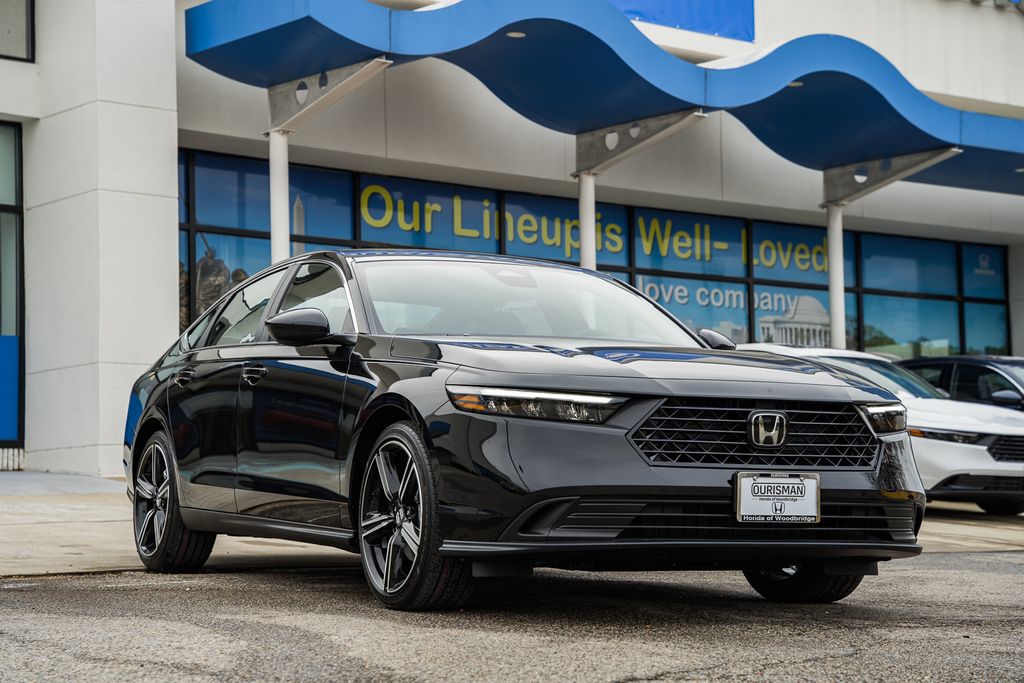 2025 Honda Accord Hybrid Sport's photo