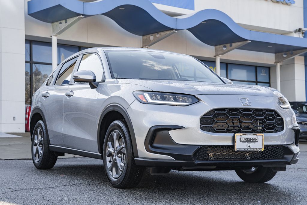 2026 Honda HR-V LX's photo