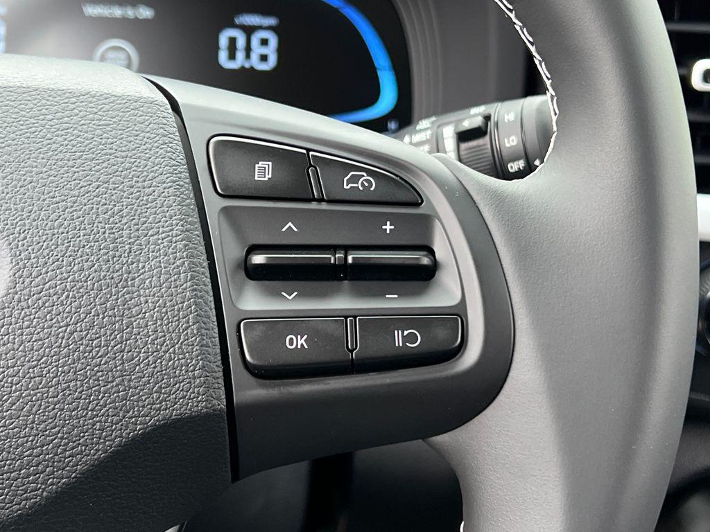 2025 Hyundai Venue Limited - Photo 20