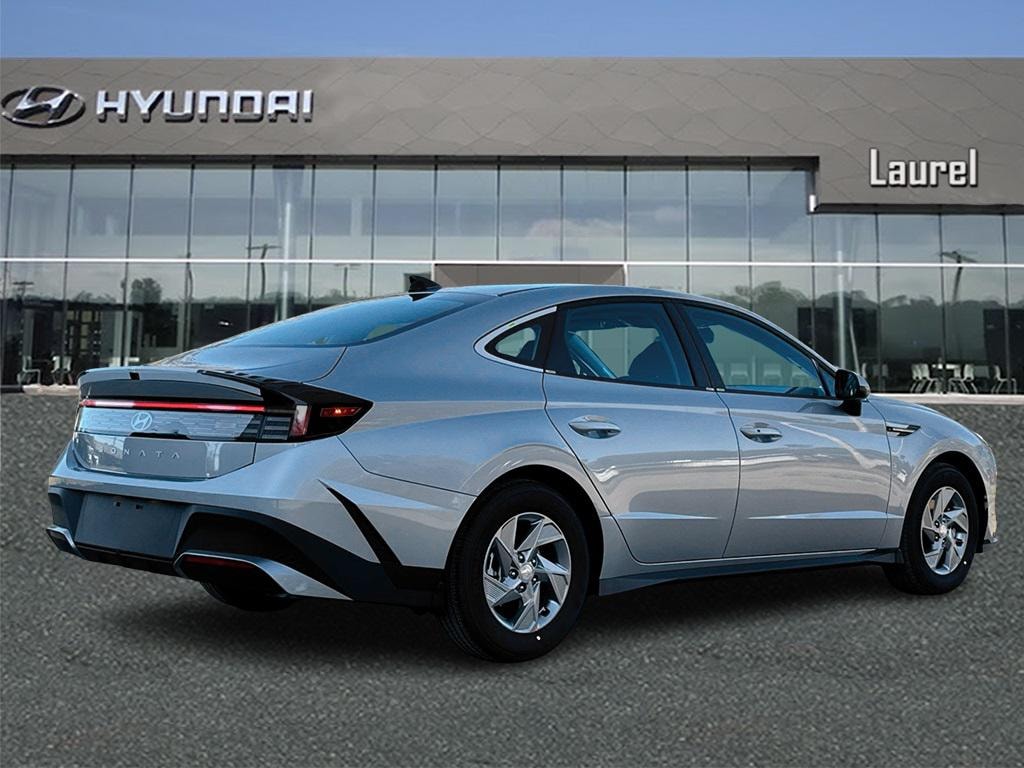 New 2026 Hyundai Sonata SE Sedan