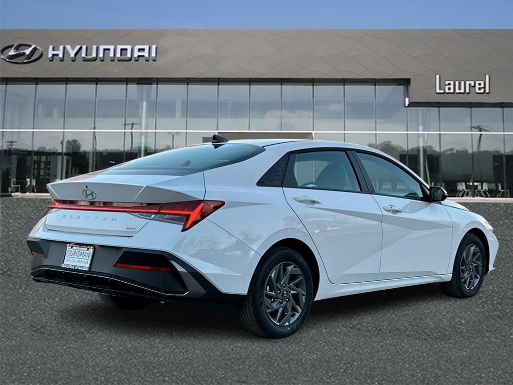 2026 Hyundai Elantra Blue photo 2