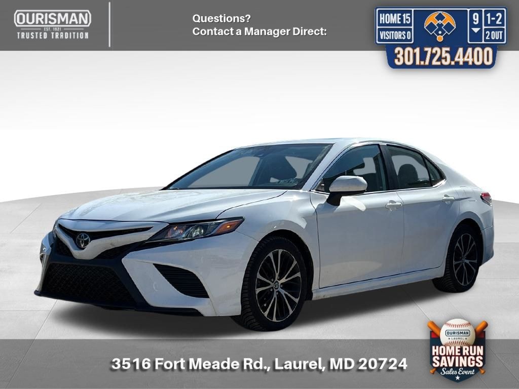 Used 2019 Toyota Camry SE Sedan