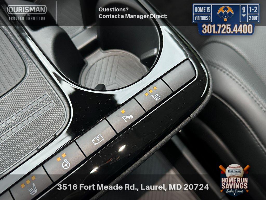 2025 Hyundai IONIQ 5 SEL - Photo 24
