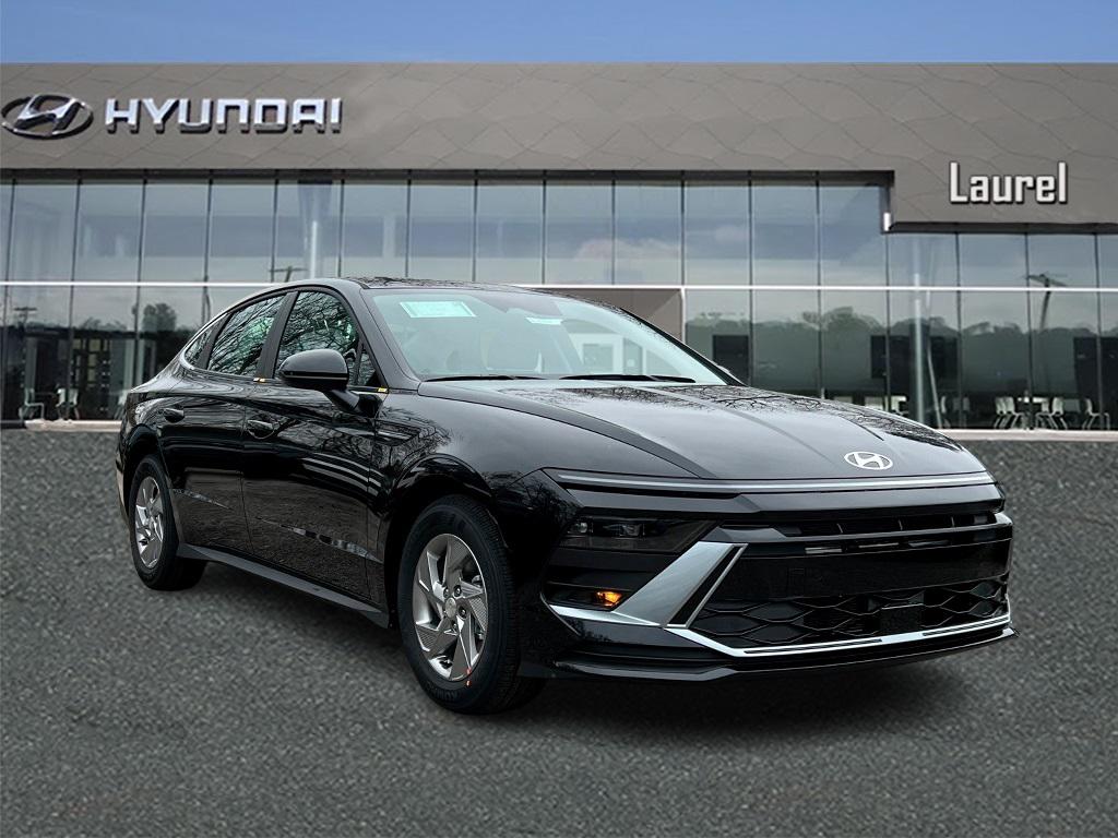 2026 Hyundai Sonata SE's photo