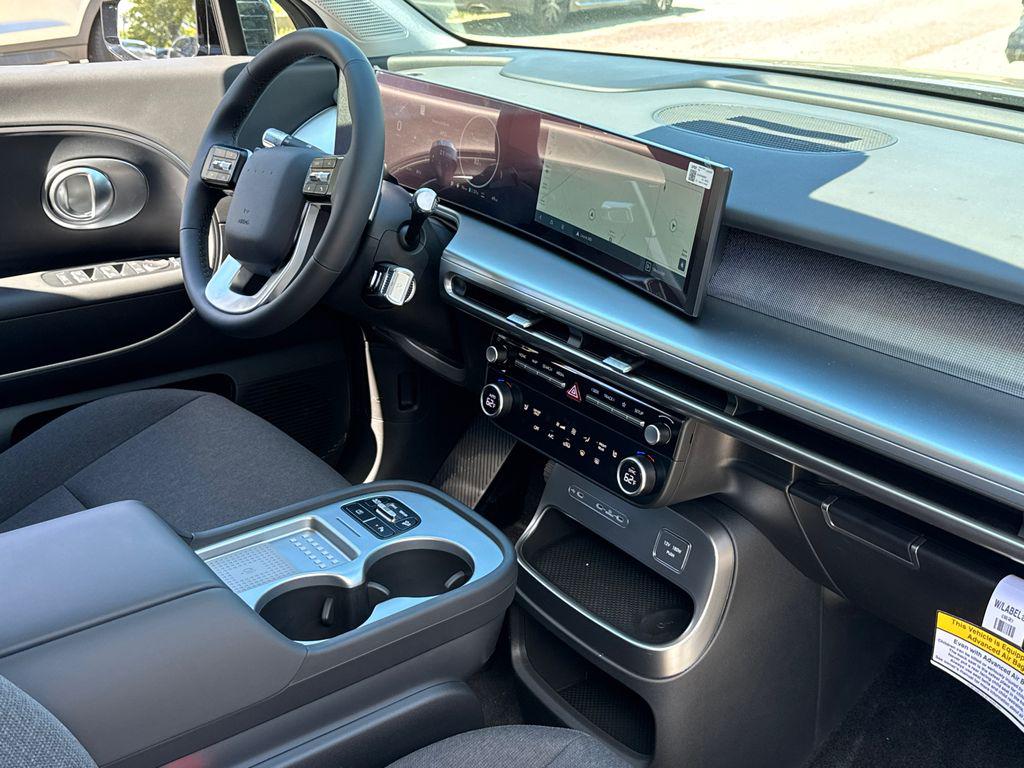 2026 Hyundai IONIQ 9 SE - Photo 7