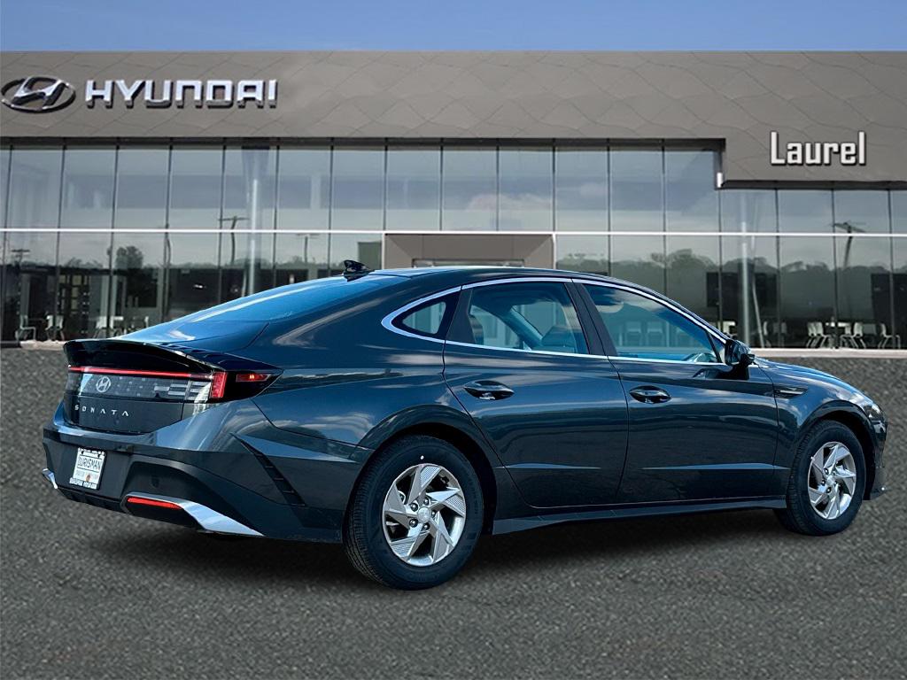 2026 Hyundai Sonata SE photo 2