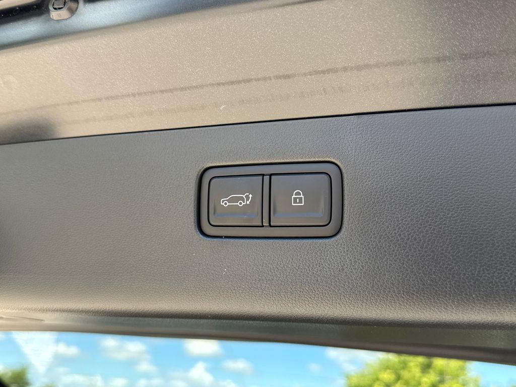 2026 Hyundai IONIQ 9 SE - Photo 14