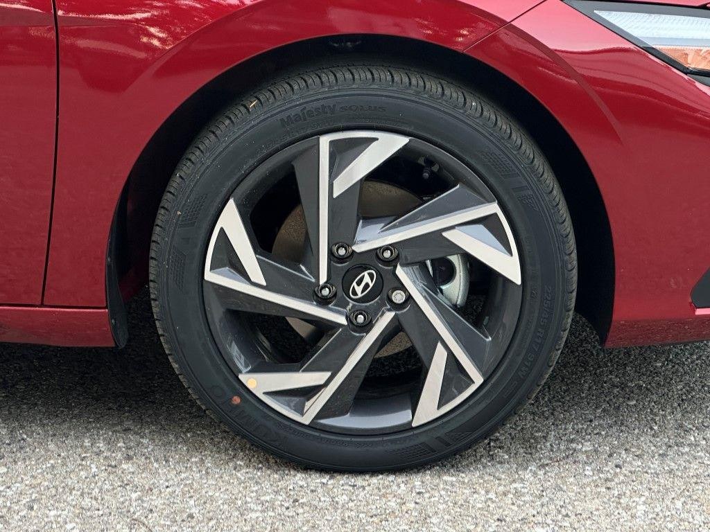 New 2025 Hyundai Elantra SEL Sport Sedan