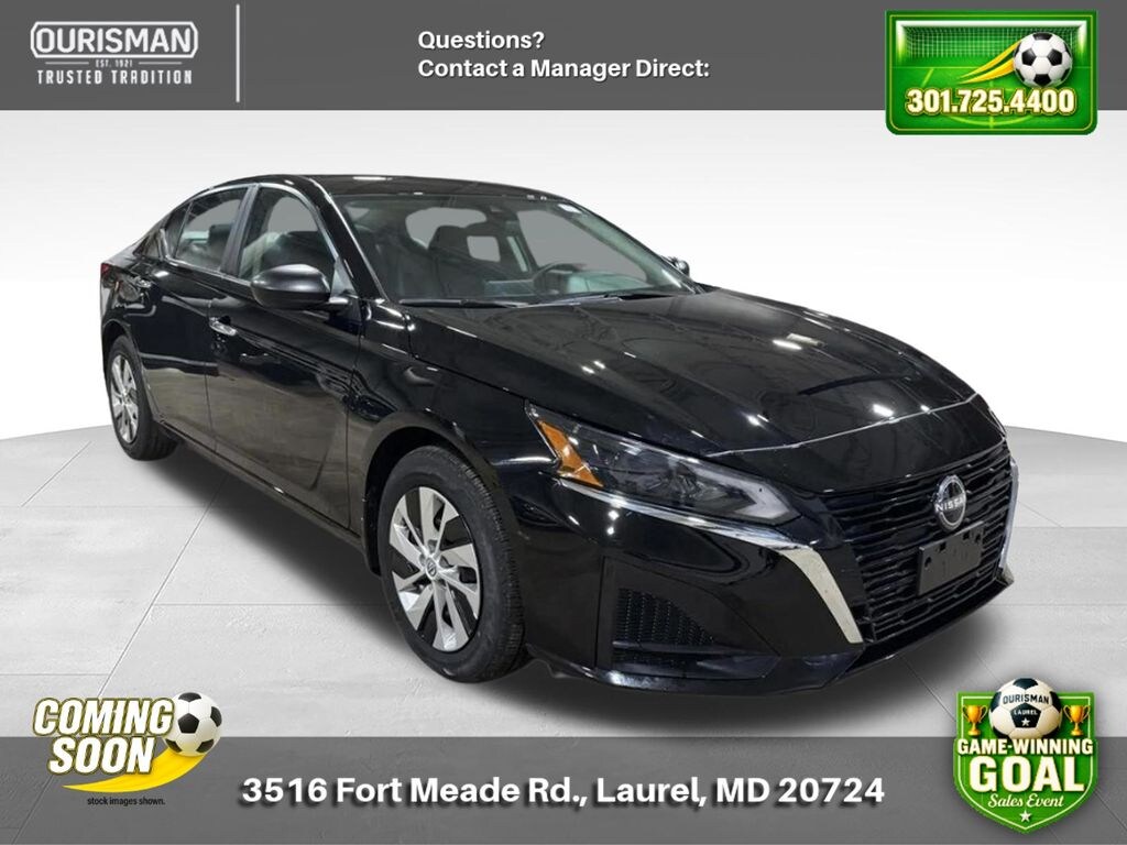 Used 2025 Nissan Altima SV Sedan