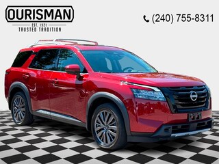 2023 Nissan Pathfinder SL SUV