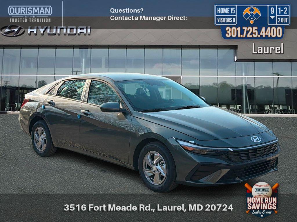 New 2026 Hyundai Elantra SE Sedan